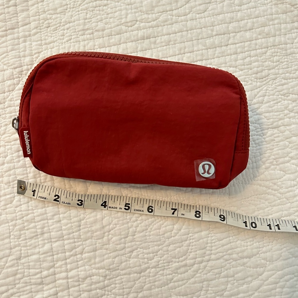 NWT Lululemon Everywhere Belt Bag 1L Terra Orange Fall Limited Color